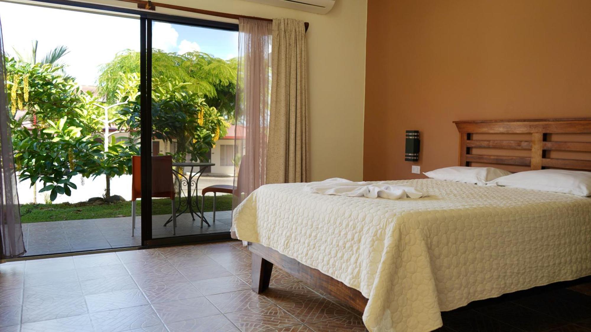 Hotel Pacuare Siqurres Da Alegria Exteriör bild