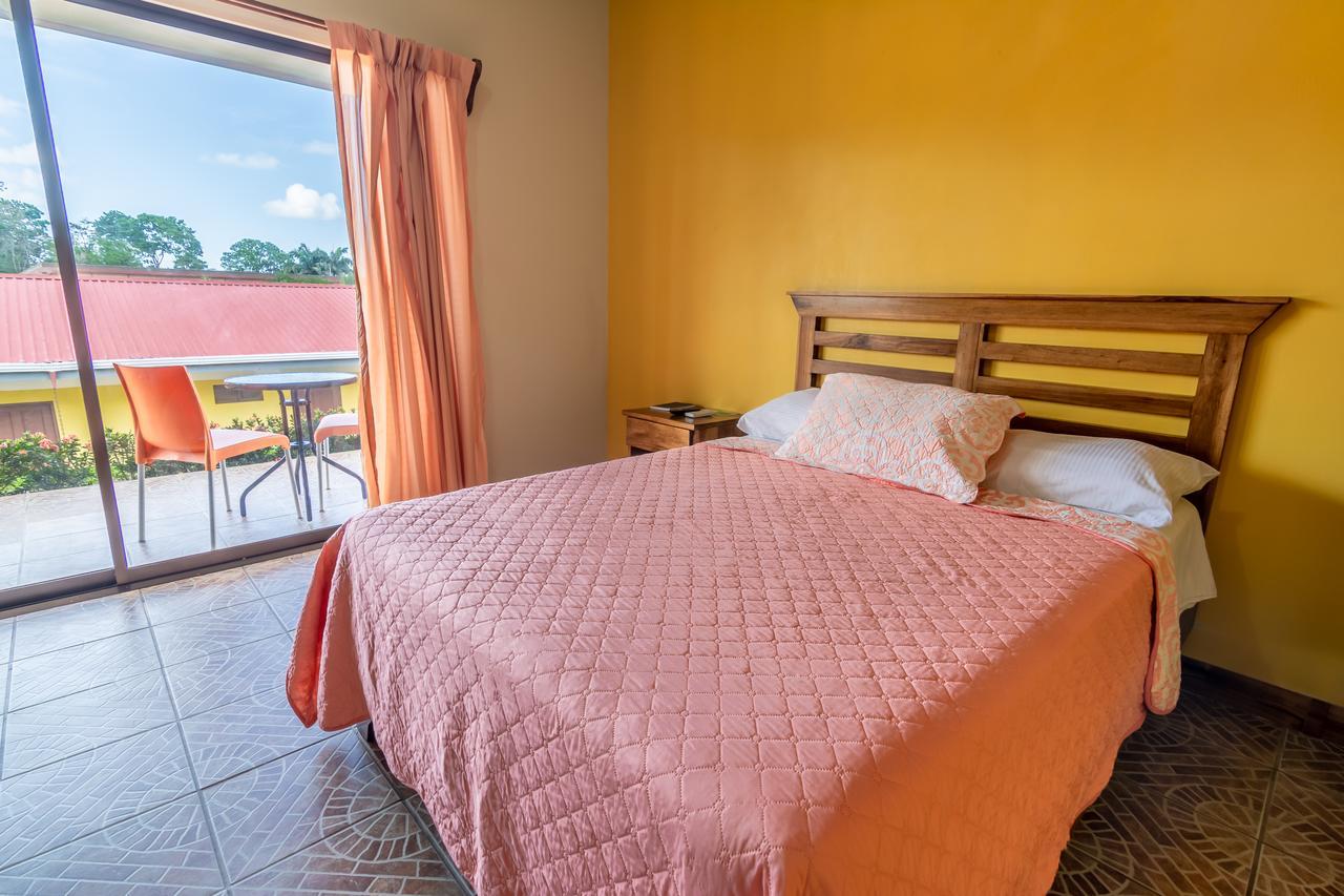 Hotel Pacuare Siqurres Da Alegria Exteriör bild